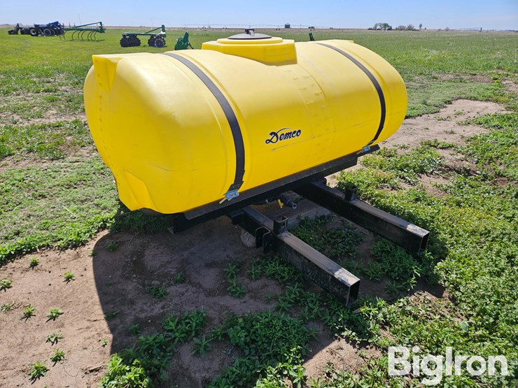 demco-300-gal-front-mount-tractor-tank-image-7