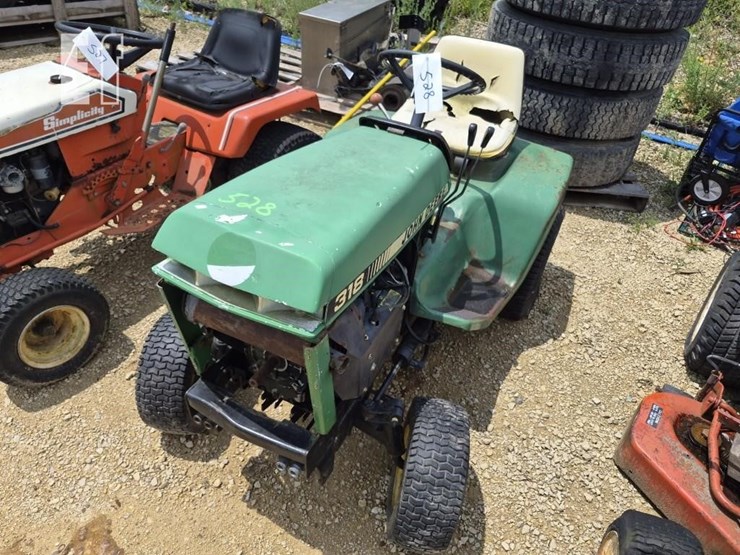 john-deere-318-image-1