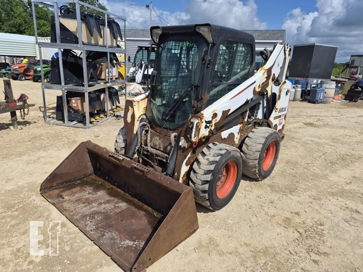 2013-bobcat-s570-image-1