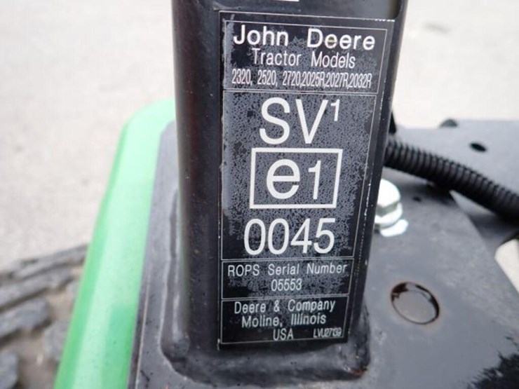 john-deere-200-image-40