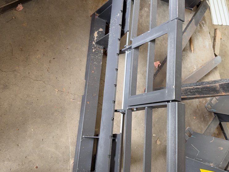 skidsteer-plate-image-1