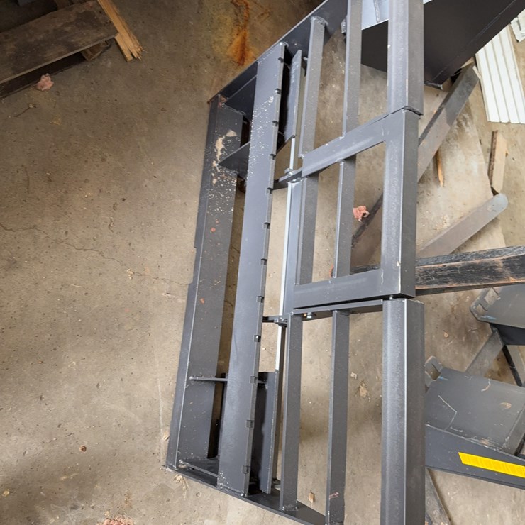 Skidsteer Plate