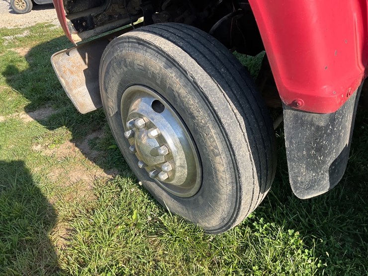 1988-ford-l8000-image-8