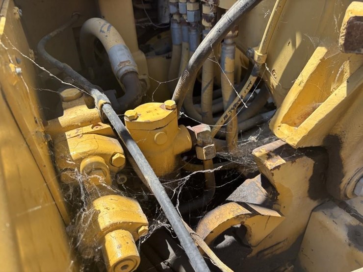 1998-caterpillar-613c-ii-image-45