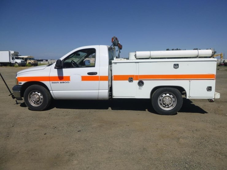 2005-dodge-ram-1500-image-6