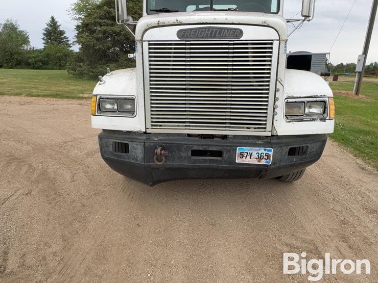 1992-freightliner-fld112-image-12