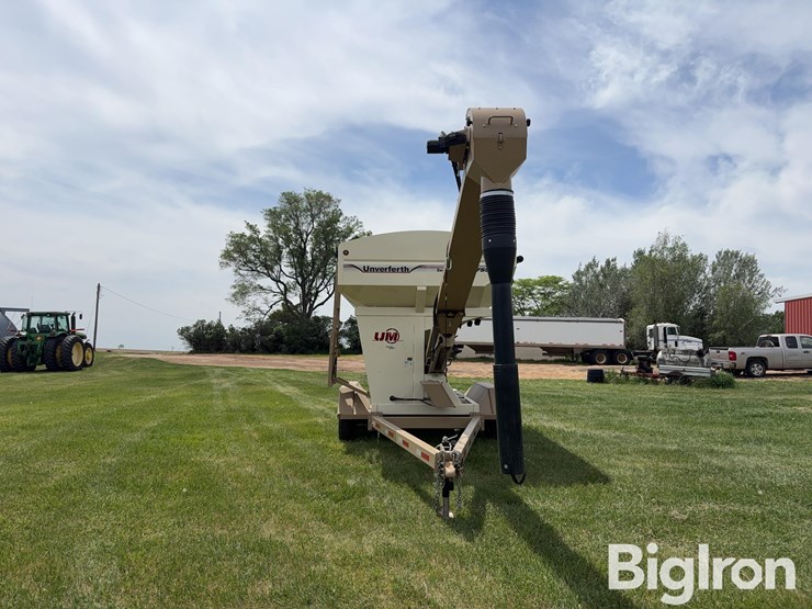 unverferth-2755xl-t/a-seed-tender-image-2