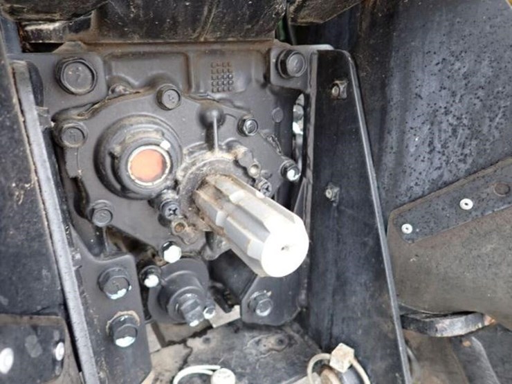 john-deere-200-image-46