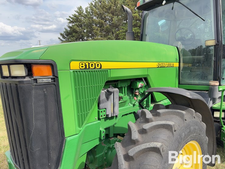 1997-john-deere-8100-image-10
