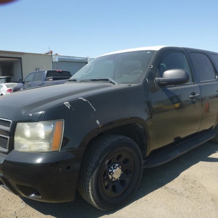 2011 CHEVROLET TAHOE