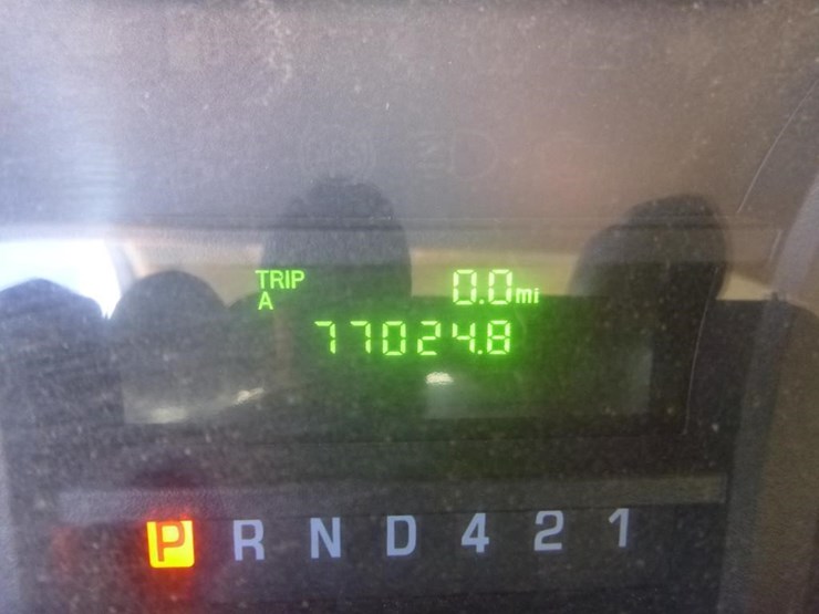 2019-ford-e350-image-19