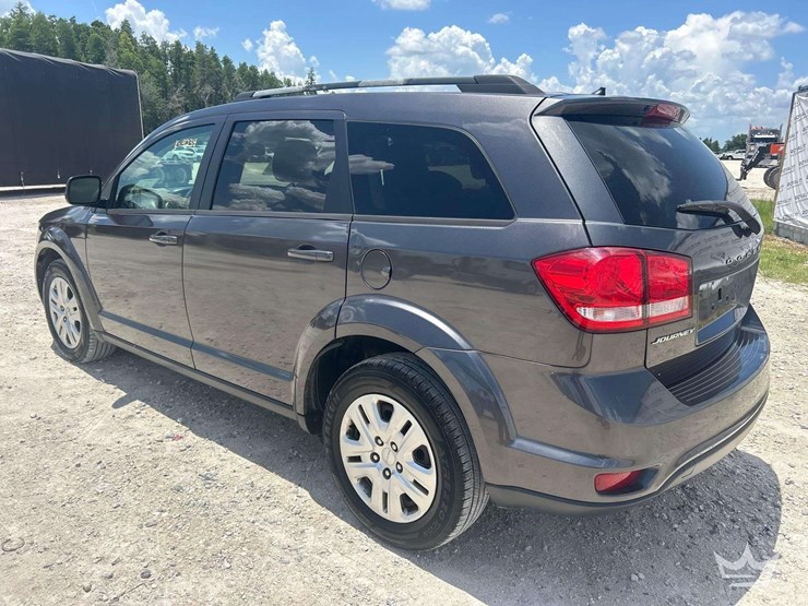 2019-dodge-journey-image-4