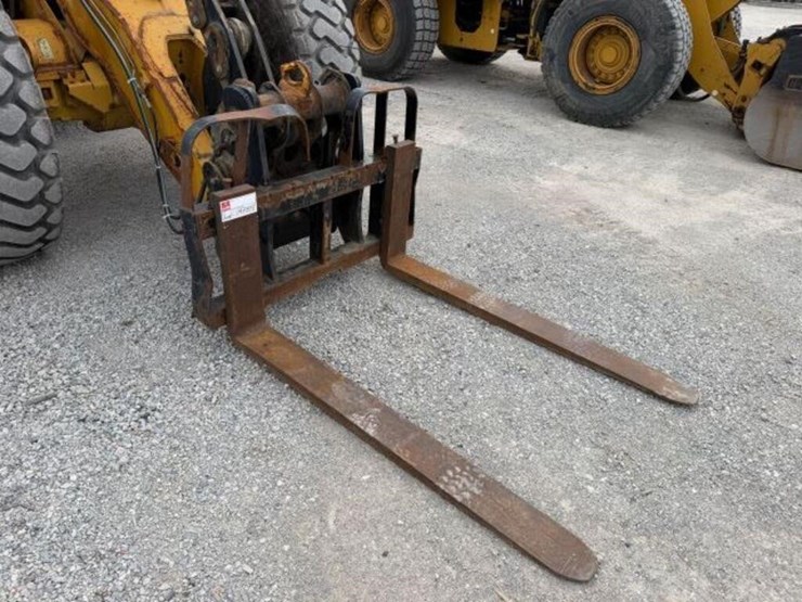 2010-caterpillar-924h-image-28