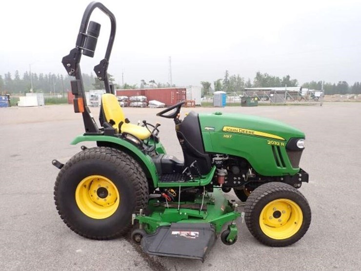 john-deere-200-image-7