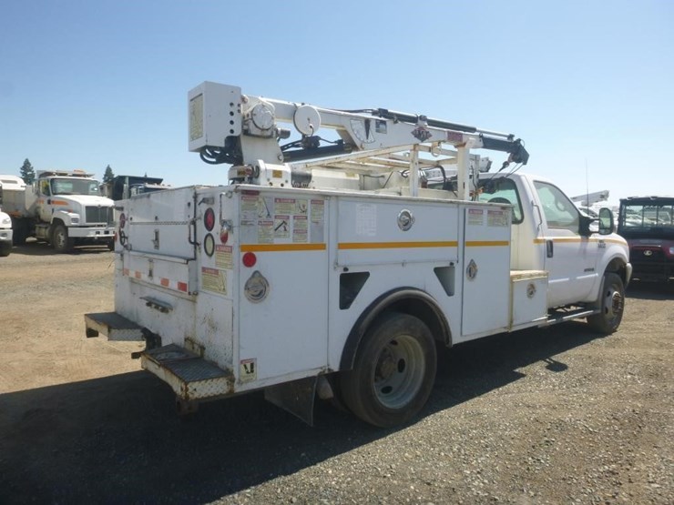 2002-ford-f550-image-3