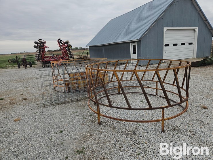 round-bale-feeders-&-mesh-livestock-panels-image-8