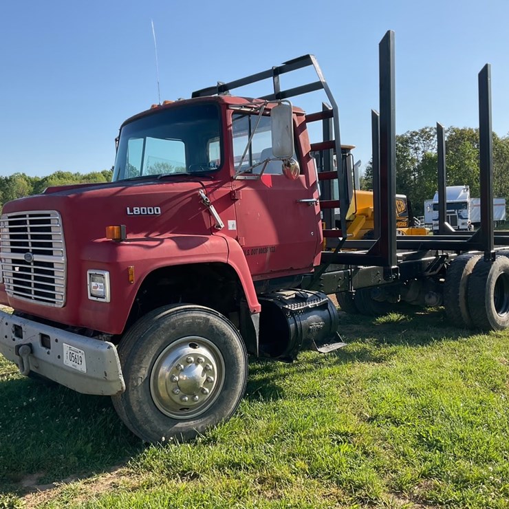 1988 FORD L8000