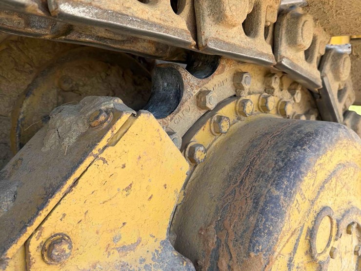 1990-caterpillar-943-image-13