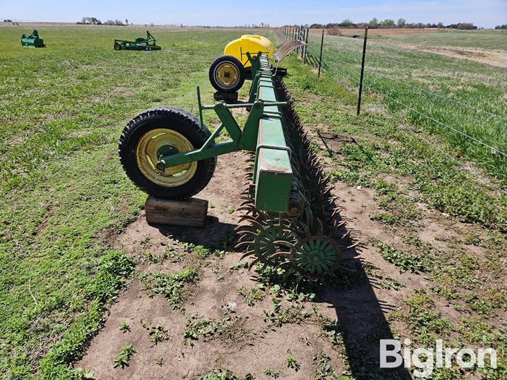 john-deere-400-image-7