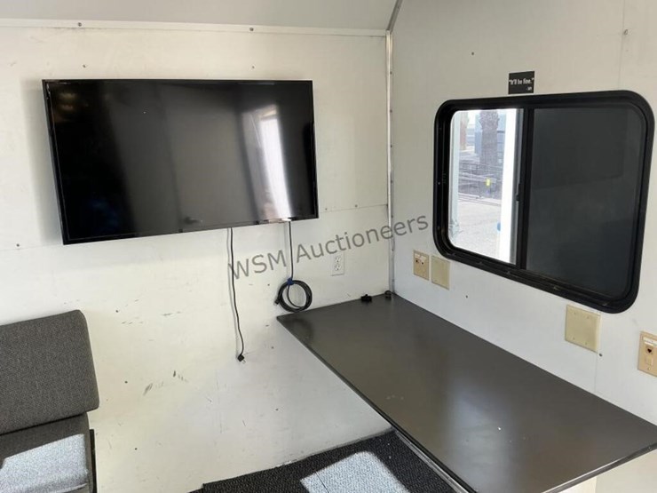 2008-progressive-ps21032hct-mobile-office-trailer-image-17