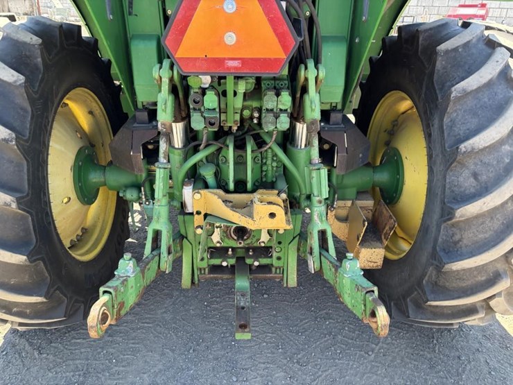 2006-john-deere-7220-image-9