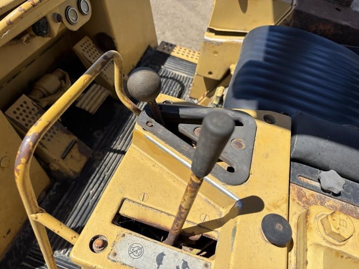 caterpillar-973-lgp-image-25