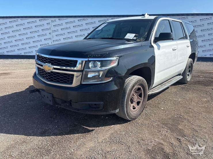 2018-chevrolet-tahoe-image-1