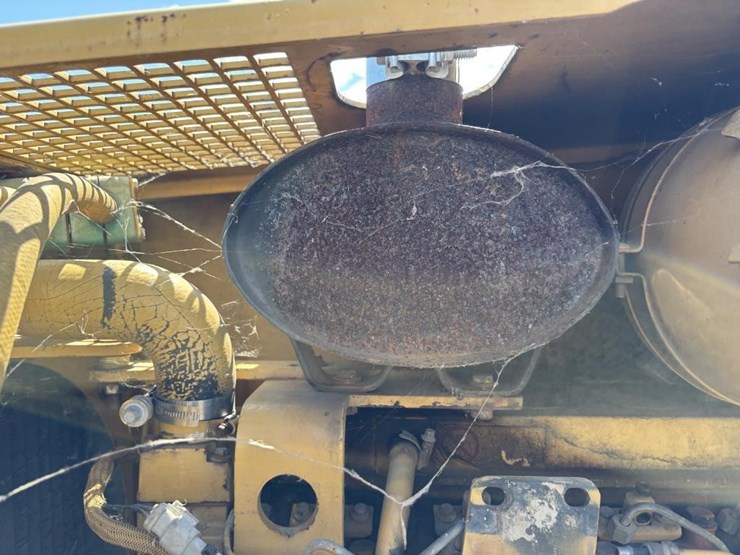 caterpillar-cp-433c-image-42