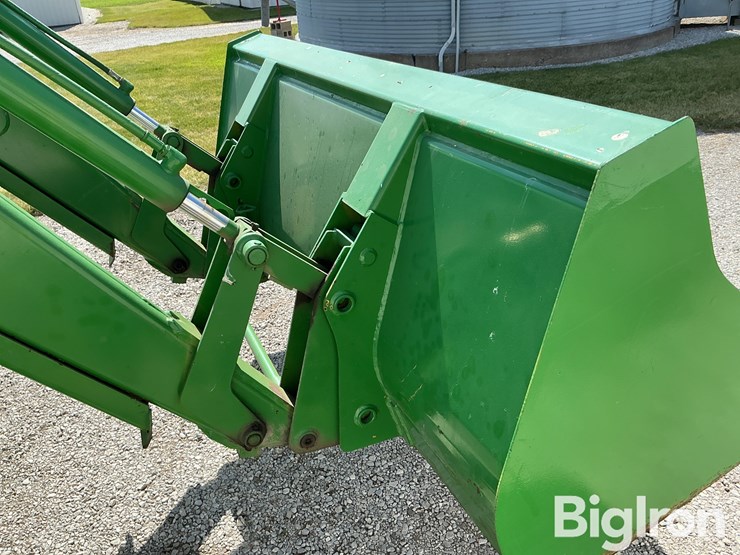 2001-john-deere-7610-image-19
