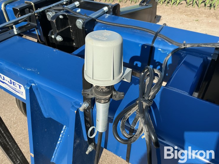 2018-blu-jet-sub-tiller-image-11