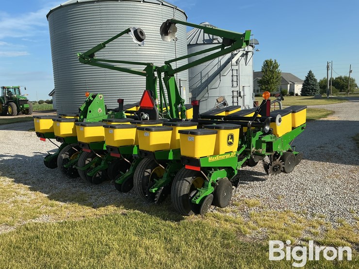 2009-john-deere-1760-image-5