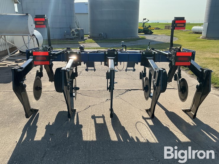 2018-blu-jet-sub-tiller-image-6