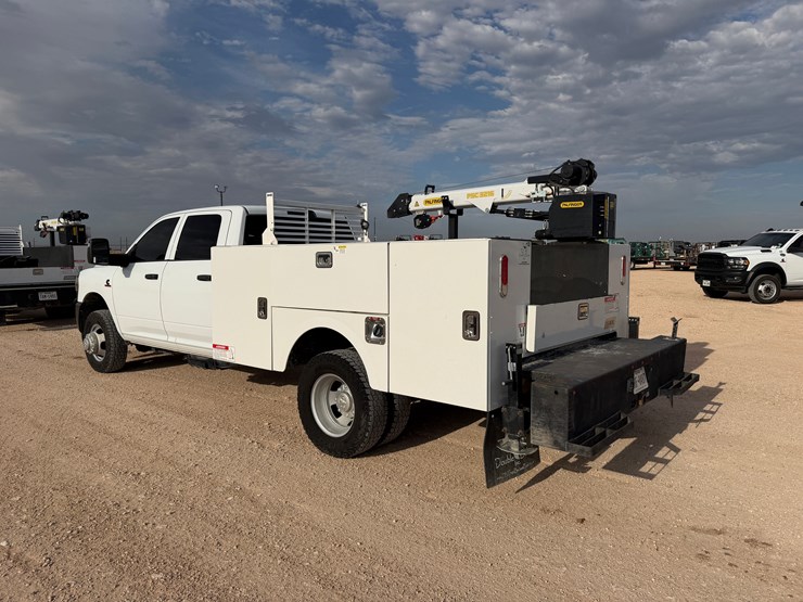 2024-dodge-3500-image-5