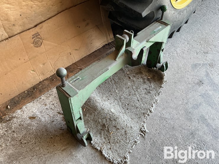 quick-hitch-3-pt-cat-2-hitch-image-3