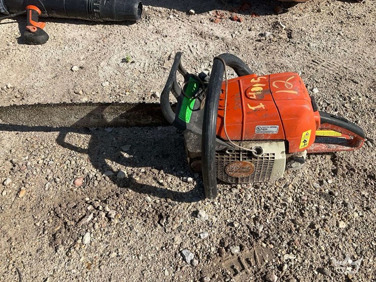 stihl-chainsaw-image-3