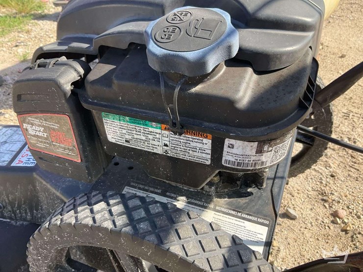 swisher-wheeled-string-trimmer-image-8