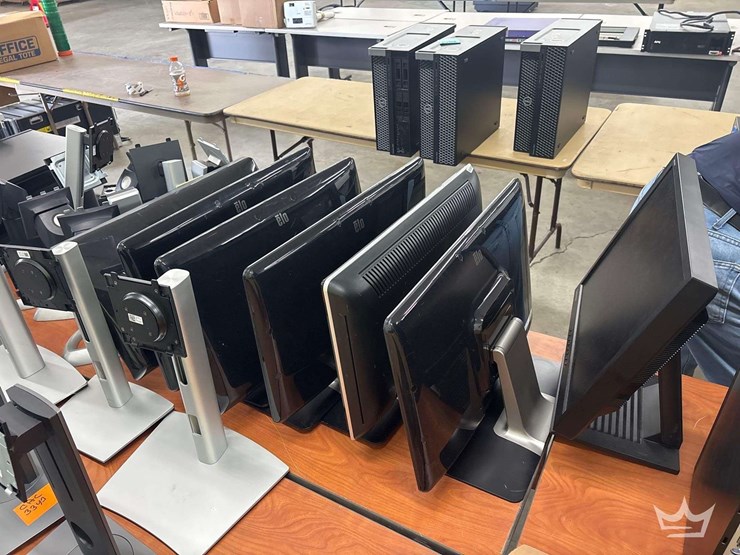 computer-monitors-and-stands-image-1