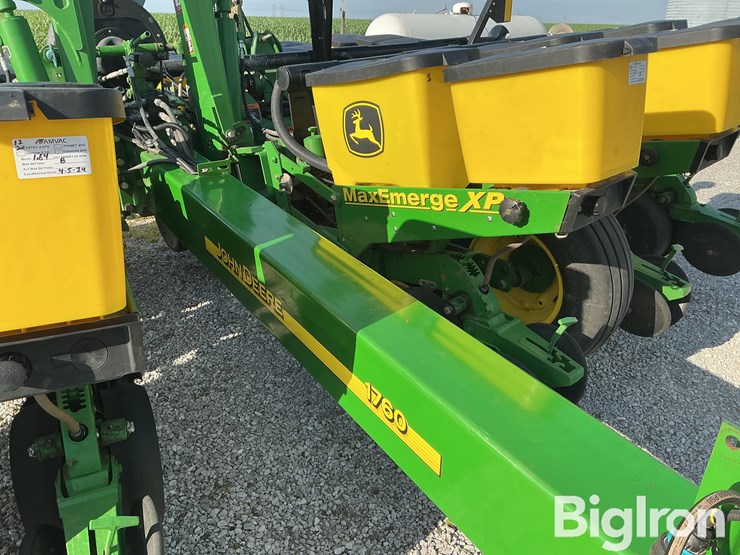 2009-john-deere-1760-image-11