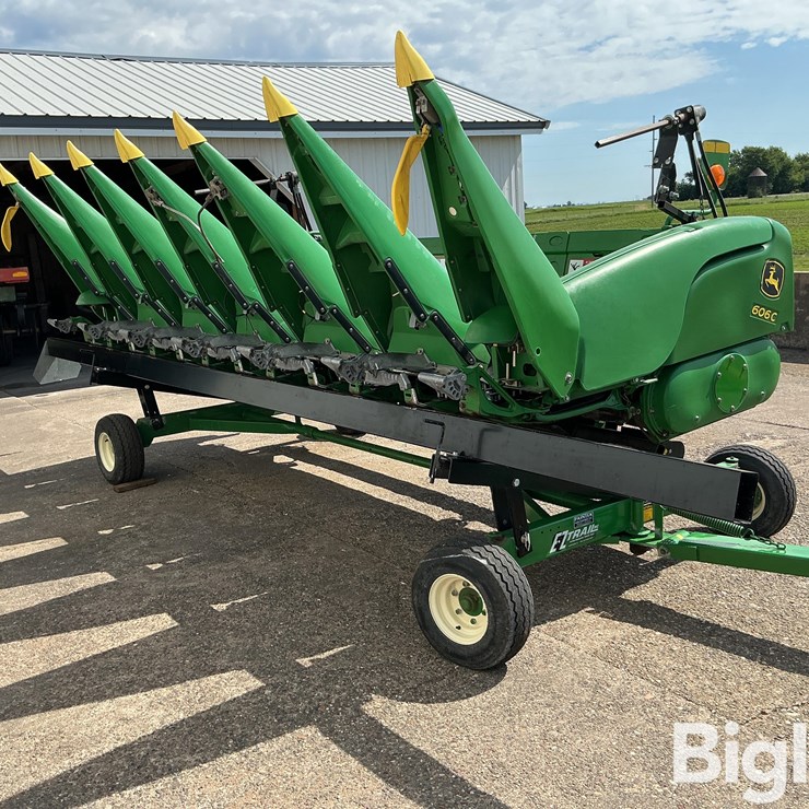 2014 JOHN DEERE 606C