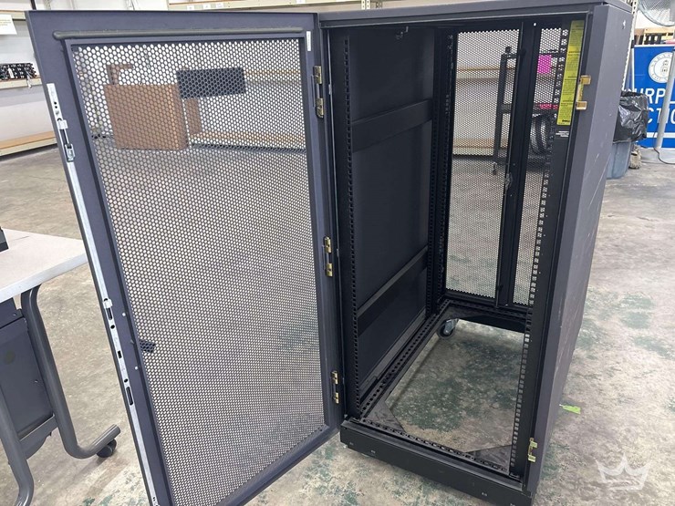 server-cabinet-image-3