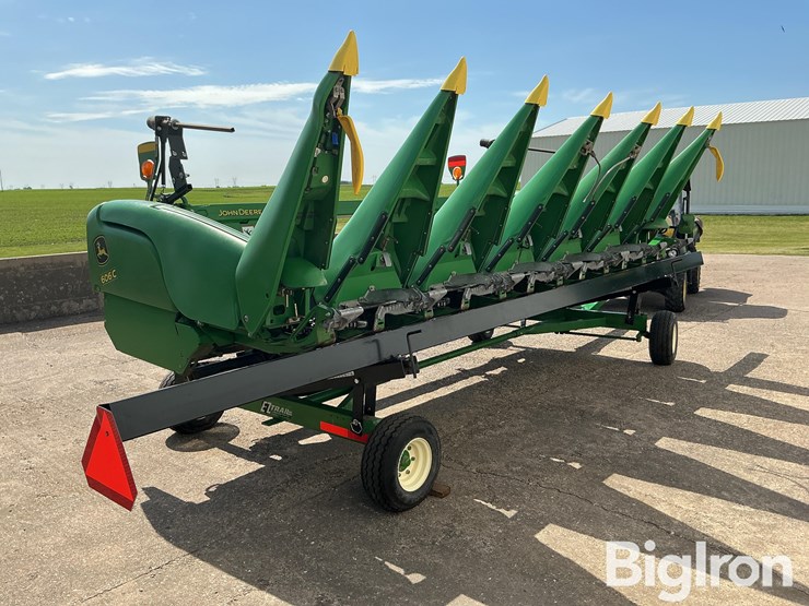 2014-john-deere-606c-image-3