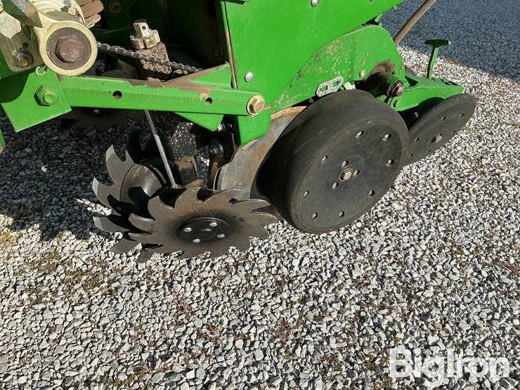 2009-john-deere-1760-image-17