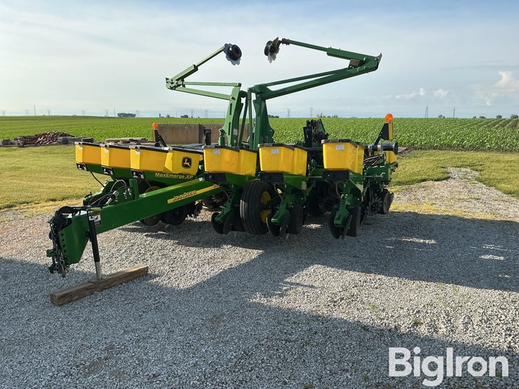 2009-john-deere-1760-image-1