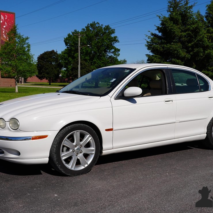 Run #248 - 2003 Jaguar Xtype Sedan