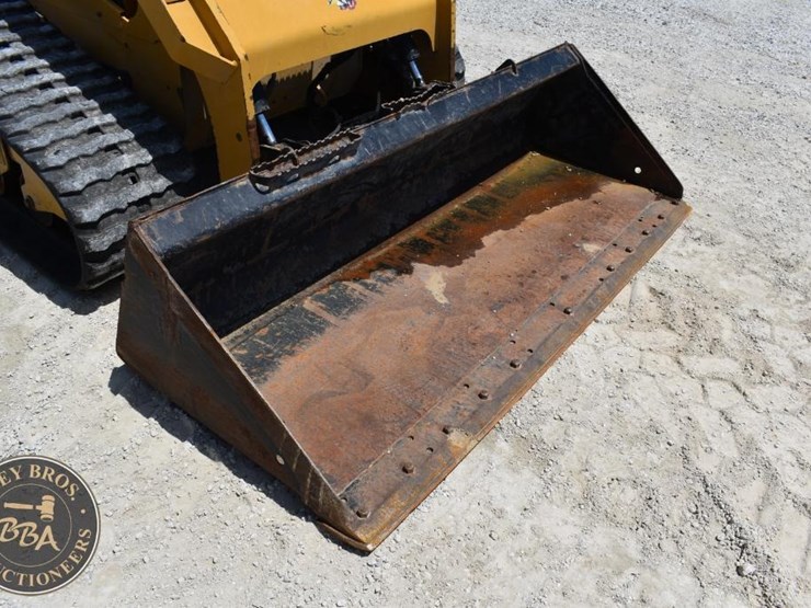 2023-caterpillar-299d3-image-20