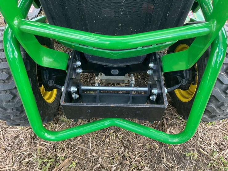 2025-john-deere-2025r-image-75