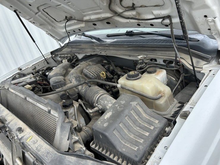 2010-ford-f250-xl-image-37