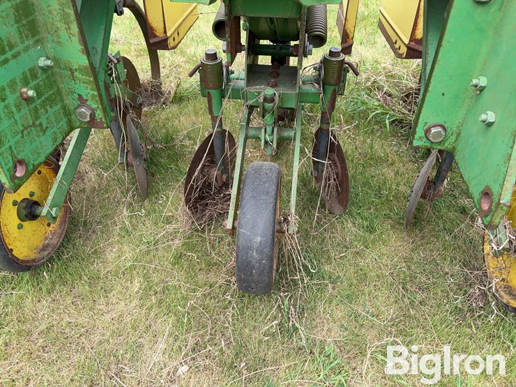 john-deere-885-image-18