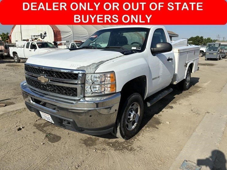 2011-chevrolet-silverado-2500-image-1