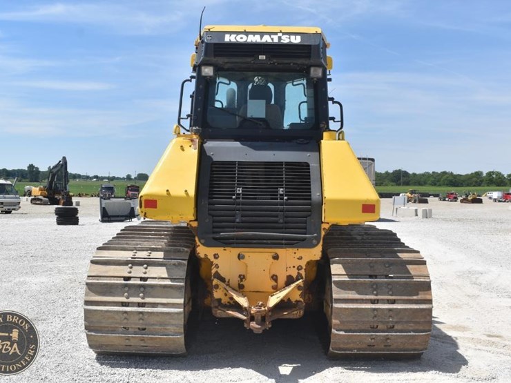 2020-komatsu-d61pxi-24-image-5